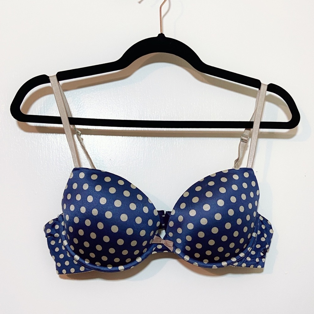 Victoria secret polka dot bra ♥️♥️♥️
